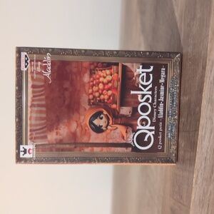 Jasmine Petit Q Posket QPosket